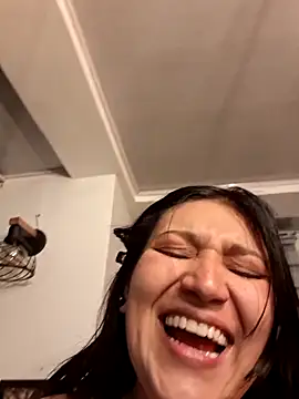 Magenta Moon online show from 03/19/26, 11:27