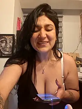 Magenta Moon online show from 03/25/26, 11:14