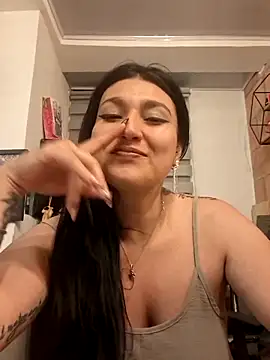 Magenta Moon online show from 03/07/26, 12:28