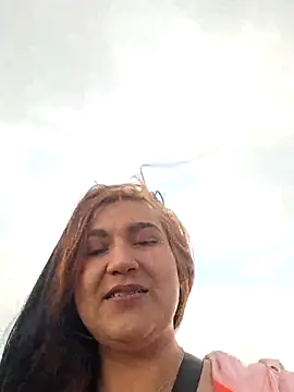 Magenta Moon online show from 01/10/26, 10:16