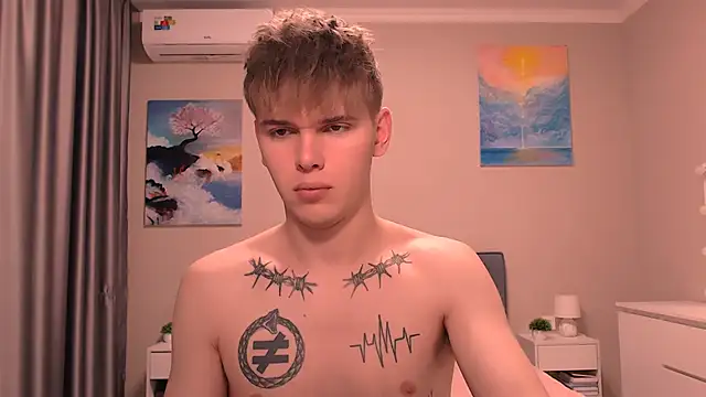 Fredd Xanders online show from 12/14/25, 06:57