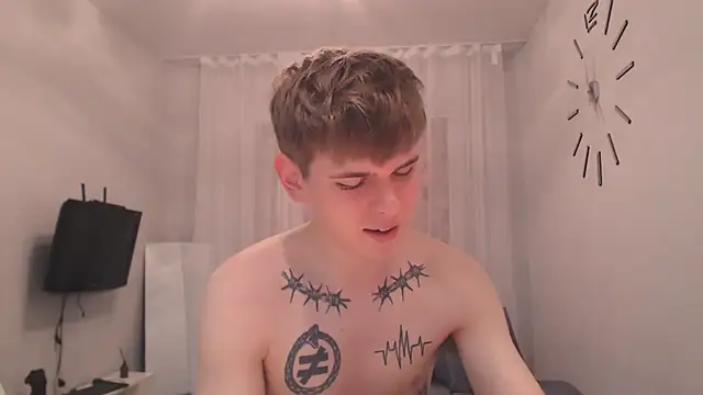 Fredd Xanders online show from 06/10/26, 03:24