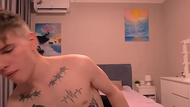 Fredd Xanders online show from 12/18/25, 04:55