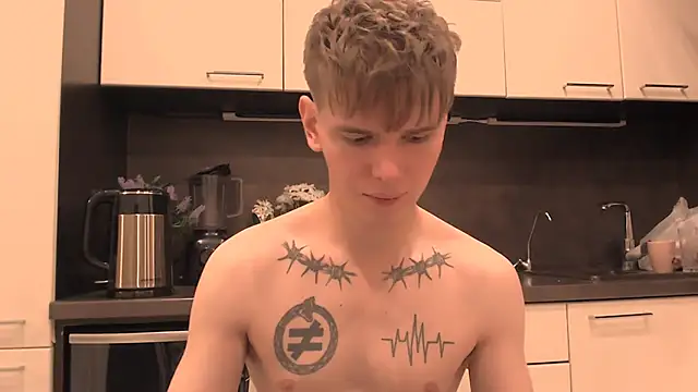 Fredd Xanders online show from 12/05/25, 03:27