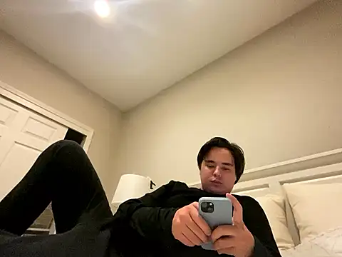 phantom898983 online show from 01/13/26, 08:07