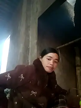 Snapshot of mon-monk chatting on 12/19/25, 12:47 mon-monk online show from 12/19/25, 12:47