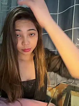 Snapshot of -Moon-20 chatting on 12/05/25, 06:06 -Moon-20 online show from 12/05/25, 06:06