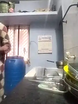 Snapshot of MrX_cbe_tn chatting on 03/23/26, 01:28 MrX cbe tn online show from 03/23/26, 01:28