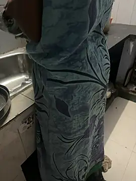 Snapshot of MrX_cbe_tn chatting on 04/02/26, 11:22 MrX cbe tn online show from 04/02/26, 11:22