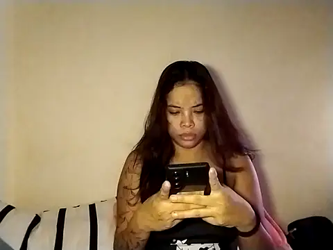 Cinpussie89 online show from 05/12/26, 04:13
