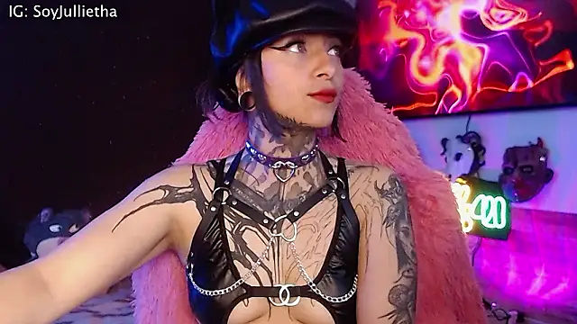 Julls420  online show from 03/01/26, 04:34