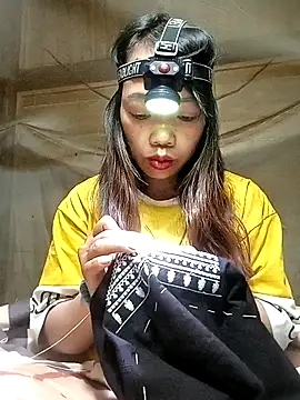 Snapshot of anna-can chatting on 03/17/26, 04:21 anna-can online show from 03/17/26, 04:21