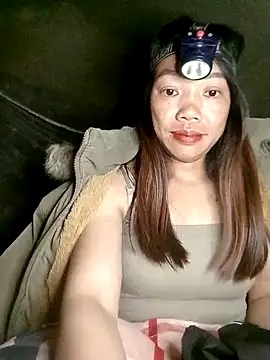 Snapshot of anna-can chatting on 03/15/26, 03:41 anna-can online show from 03/15/26, 03:41