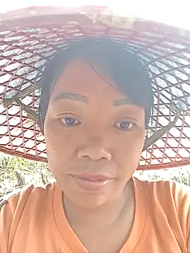 Snapshot of anna-can chatting on 04/15/26, 05:57 anna-can online show from 04/15/26, 05:57