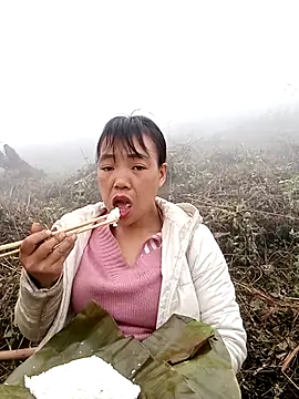 anna-can online show from 02/05/26, 04:19