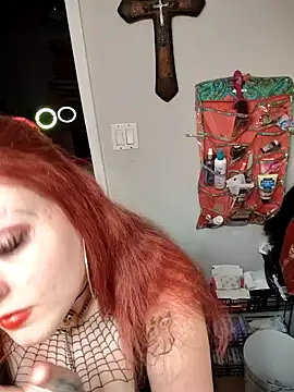 Snapshot of SpiderRose chatting on 02/22/26, 02:25 SpiderRose online show from 02/22/26, 02:25