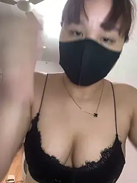 Hello honey online show from 04/24/26, 03:36