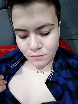 Snapshot of geminis_xxx chatting on 01/16/26, 11:53 geminis xxx online show from 01/16/26, 11:53