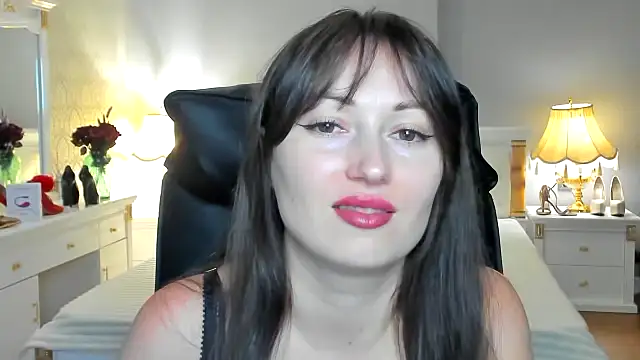 Snapshot of RosiAlina chatting on 06/20/26, 07:24 RosiAlina online show from 06/20/26, 07:24