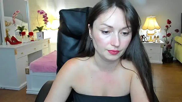 Snapshot of RosiAlina chatting on 07/14/26, 10:21 RosiAlina online show from 07/14/26, 10:21