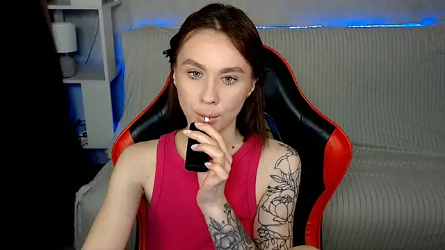 MiaBun1 online show from 01/09/26, 12:45