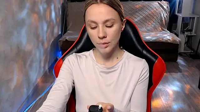 MiaBun1 online show from 03/11/26, 03:55