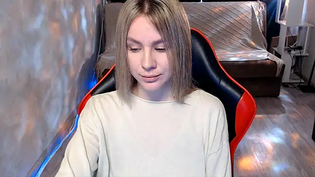 MiaBun1 online show from 03/12/26, 04:29