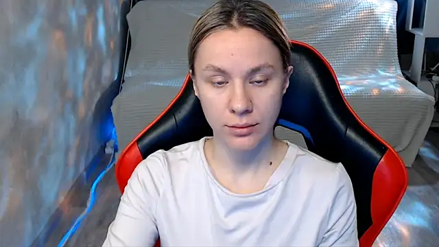 MiaBun1 online show from 03/17/26, 02:58