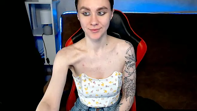 MiaBun1 online show from 01/06/26, 03:38