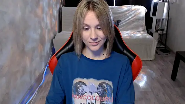 MiaBun1 online show from 03/04/26, 05:15