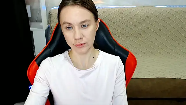 MiaBun1 online show from 01/14/26, 03:10