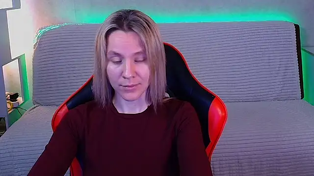 MiaBun1 online show from 05/03/26, 03:11