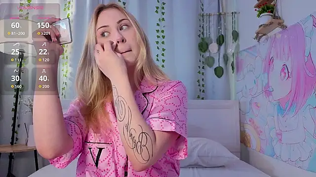 Snapshot of kaity_berry chatting on 02/16/26, 08:46 kaity berry online show from 02/16/26, 08:46