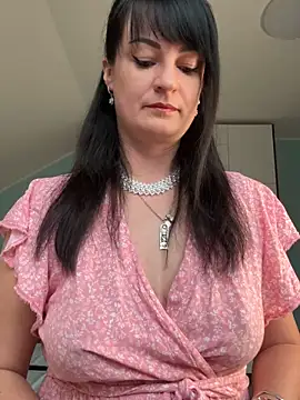 CherryCherry03 online show from 03/31/26, 07:21