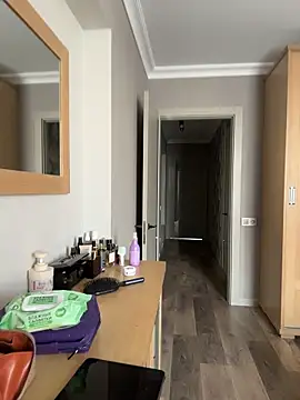 OliviaMuur online show from 03/18/26, 06:27