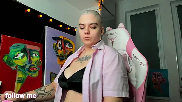 enigmastella online show from 12/18/25, 11:03