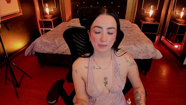 Snapshot of Sabrina_Cutte chatting on 06/20/26, 03:39 Sabrina Cutte online show from 06/20/26, 03:39