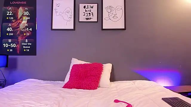 Melody evanss online show from 04/09/26, 11:49