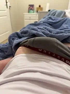 Snapshot of angei094 chatting on 02/19/26, 06:05 angei094 online show from 02/19/26, 06:05