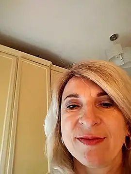 AhlyssaLove1155 online show from 01/09/26, 01:29