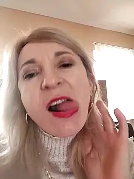 AhlyssaLove1155 online show from 02/23/26, 10:16