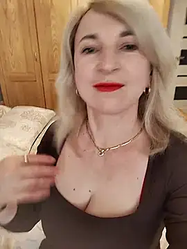 AhlyssaLove1155 online show from 05/16/26, 03:55