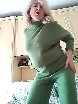 AhlyssaLove1155 online show from 12/22/25, 01:11