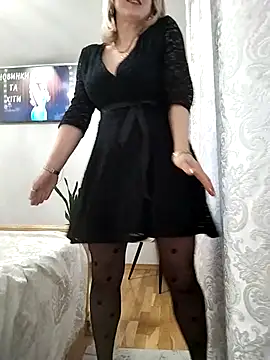AhlyssaLove1155 online show from 04/23/26, 05:25