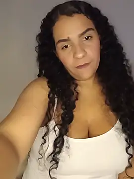 Snapshot of hot_bruntte chatting on 07/21/26, 04:25 hot bruntte online show from 07/21/26, 04:25
