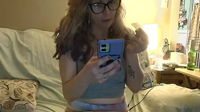 blondebombshell4343 online show from 12/17/25, 11:10