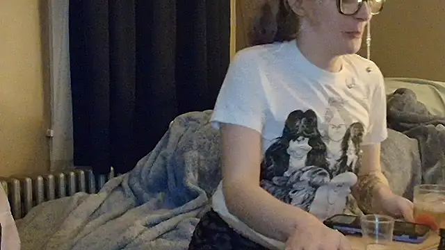 blondebombshell4343 online show from 12/16/25, 12:59