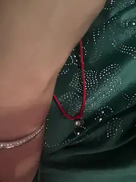 desi maira online show from 02/07/26, 07:11