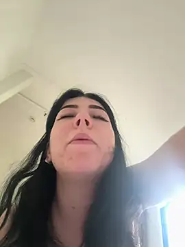 Snapshot of Nattasss chatting on 06/02/26, 10:04 Nattasss online show from 06/02/26, 10:04