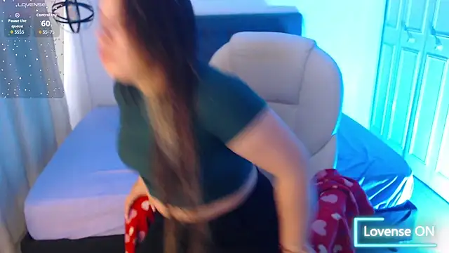 dany bannany online show from 03/25/26, 01:32